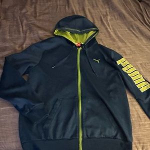 Men’s Puma zip up hoodie